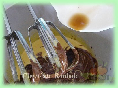 วิธีทำChocolate Roulade  (ช็อคโกแล็ตม้วน)ขั้นตอนที่ 12